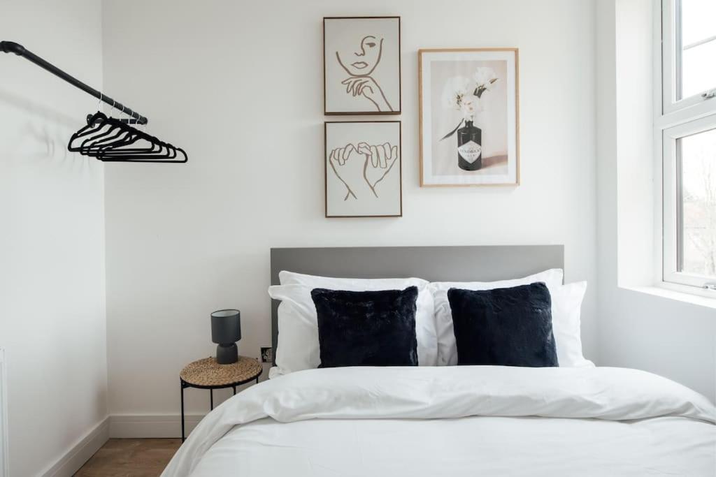 Modern 2 Bedroom Flat In Ilford, London Екстер'єр фото